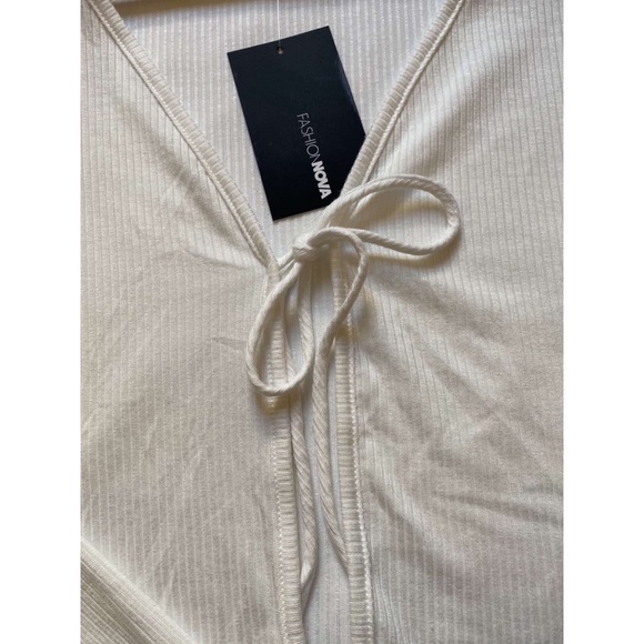 Tied Long Sleeve Top - Picture 3 of 4